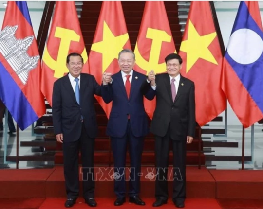Vietnam, Laos, Cambodia fortify ties in new development phase