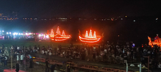 Vientiane Lights Up for the Fire Boat Festival, Celebrating the End of Buddhist Lent
