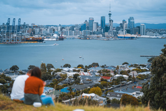 ຊາວນູແວນເຊລັງ ໄປເຮັດວຽກຢູ່ຕ່າງປະເທດ ຢ່າງຫລວງຫລາຍ