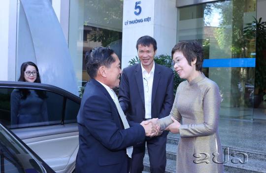 ສອງສຳນັກຂ່າວສານ ລາວ-ຫວຽດນາມ ເພີ່ມທະວີຮັດແໜ້ນການຮ່ວມມືຮອບດ້ານ