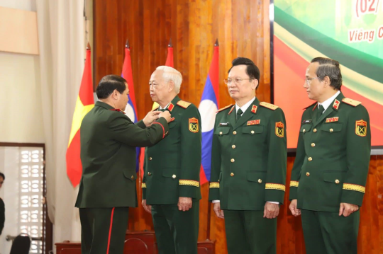 Laos and Vietnam Mark 20 Years of Military Medical Cooperation