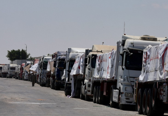 ເອຢິບ ຂົນສົ່ງເຄື່ອງຊ່ວຍເຫລືອເຂົ້າເຂດ ກາຊາ ຕື່ມອີກ