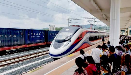 ປີນີ້ ຄາດວ່າຈະມີນັກທ່ອງທ່ຽວ ຈີນເຂົ້າມາທ່ຽວລາວເພີ່ມຂຶ້ນ  2 ລ້ານຄົນ