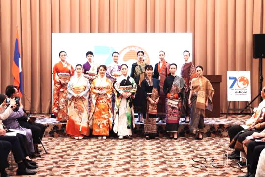 ງານເທສະການແຟຊັນ ແລະ ວັດທະນະທຳ ຈັດຂຶ້ນທີ່ປະເທດຍີ່ປຸ່ນ