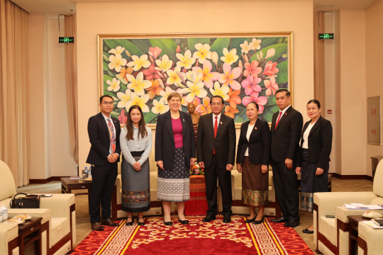Australia, Laos Strengthen Cooperation on Governance and Sustainable Development
