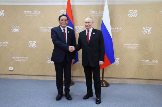 PM Meets President Putin During ASEAN–Russia Summit in Kazan
