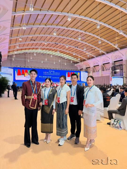 ອິນຟູເອັນເຊີ  ຈາກລາວ  “ ຄວ້າລາງວັນໃຫຍ່ "The Best Influencer of Laos 2026" ທີ່ປະເທດຈີນ