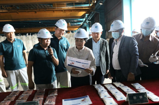Vice President Encourages Sustainable Mining Development During Visit to Khammouane Companies