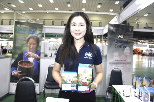 ຈາກເນື້ອທີ່ທີ່ມີຄວາມສ່ຽງ ກາຍເປັນບ່ອນປູກກາເຟຄຸນນະພາບສົ່ງອອກຕະຫລາດຢູໂຣບ