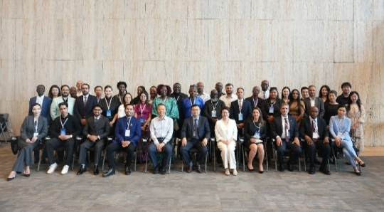 China Highlights Global Development Initiative at International Media Programme