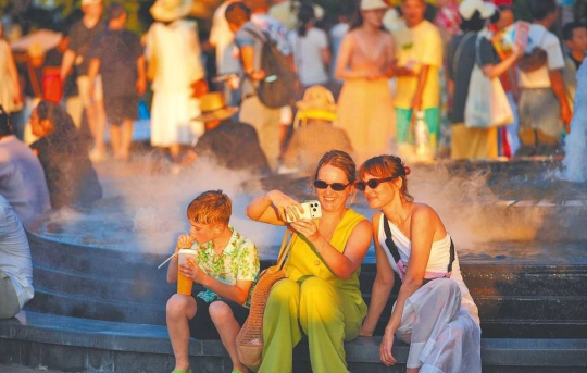 Over 4.75 million tourists visit Hainan during China’s Golden Week holiday
