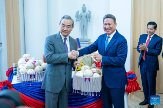 China, Cambodia to move forward in building high-quality, high-level, high-standard community with shared future