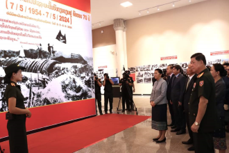 Photo exhibition for the 70th anniversary of Dien Bien Phu Victory Day held in Vientiane