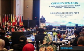 Malaysia calls on ASEAN countries to push to connect railway network