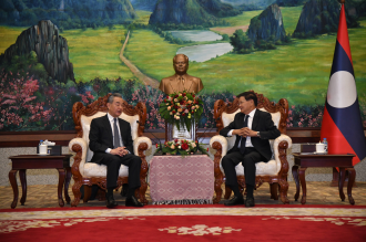 President Thongloun Receives Chinese Delegation 