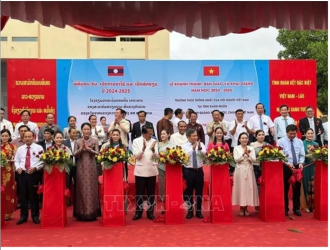 Vietnamese-funded secondary school inaugurated in Laos