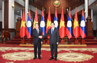 PM Sonexay welcomes Vietnam’s National Assembly President Tran Thanh Man