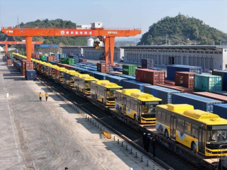 28 Chinese New Energy Buses En Route to Vientiane via Laos-China Railway