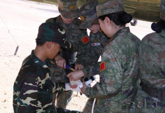  Laos, China hold joint humanitarian, medical rescue drill