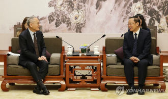 Culture ministers of R. Korea, China hold talks