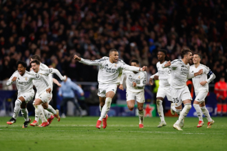 Penalty controversy as Real reach Champions League quarters, English duo advance