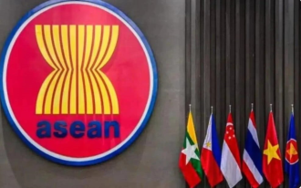 China’s Hong Kong eases entry for ASEAN guests