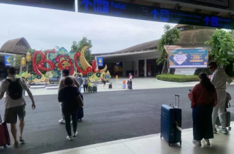 Flights cancelled at Bali airport due to Mt. Lewotobi eruption