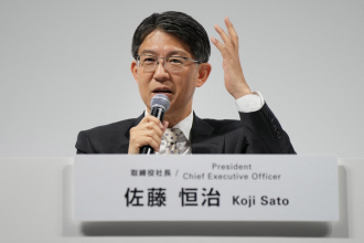 Toyota cites tariffs as it forecasts 35% net profit drop