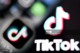 Trump says ’very wealthy’ group to buy TikTok