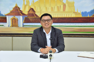 ບໍລິສັດທາງລົດໄຟ ລາວ-ຈີນ ຈະຫລຸດ ຄ່າບໍລິການເກັບປີ້ລົດໃຫຍ່ ເຂົ້າ-ອອກ ສະຖານີ