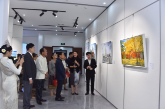 "New Perspective" China-Laos Young Artists Exhibition Opens in Vientiane