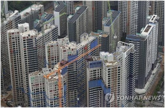 Population mobility hits 49-yr low in Aug.: data