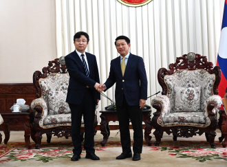 Deputy Prime Minister Receives Deputy Governor of Yunnan