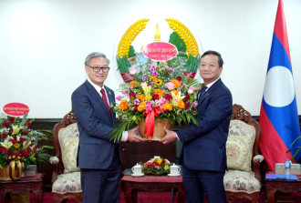 80 ປີ​ ຂະ​ແໜງ​ການ​ຕ່າງ​ປະ​ເທດ ລາວ ແລະ ຫວຽດນາມ ​ຮັບ​ໃຊ້​ປະ​ເທດ​ຊາດ  ແລະ​ ເພີ່ມ​ພູນ​ຄູນ​ສ້າງ​ສາຍ​ພົວ​ພັນນັບ​ມື​ນັບ​ຂະ​ຫຍາຍ​ຕົວ
