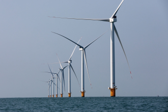 ກັງຫັນລົມແຄມຝັ່ງຂະໜາດໃຫຍ່ທີ່ສຸດໃນໂລກເຊື່ອມຕໍ່ເຄືອຂ່າຍໄຟຟ້າຊານຕົງ