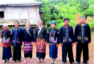 ຄວາມເປັນມາ ແລະ ຮີດຄອງປະເພນີຂອງຊົນເຜົ່າສາມຕ່າວ