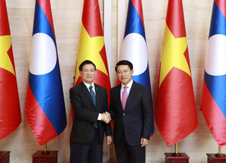 Laos and Vietnam Strengthen Comprehensive Cooperation
