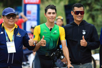 ທັບນັກກິລາລົດຖີບເຈົ້າພາບ ຍາດໄດ້ 4 ຫລຽນຄຳ