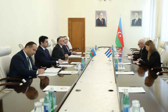 Azerbaijan and Cuba discuss cooperation in the health sector 