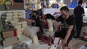 ອິນໂດເນເຊຍ ເລັ່ງນໍາເຂົ້ານໍ້າຕານອຸດສາຫະກຳ 3,1 ລ້ານໂຕນ