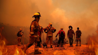 ຍອດຜູ້ເສຍຊີວິດ ຈາກເຫດໄຟໄໝ້ປ່າ ໃນ ຊີເລ ເພີ່ມຂຶ້ນເກືອບ 20 ຄົນ