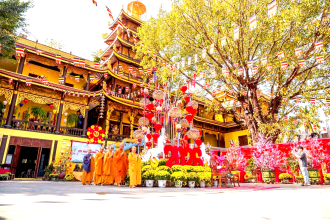 ຊຸມຊົນຊາວຫວຽດນາມຢູ່ລາວ ຖືສໍາຄັນ ແລະ ສືບຕໍ່ຮັກສາມູນເຊື້ອ ຮີດຄອງປະເພນີທີ່ເປັນເອກະລັກຂອງຊາດ