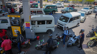 ສີລັງກາ ປັບຂຶ້ນລາຄາ ນໍ້າມັນ 25%  