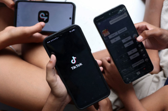 ອິນໂດເນເຊຍ ເລີ່ມມາດຕະການ ຫ້າມເດັກນ້ອຍອາຍຸຕໍ່າກວ່າ 16 ປີ ໃຊ້ໂຊຊຽວ