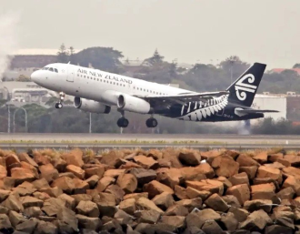 ແອຣ ນູແວນເຊລັງ ເລັ່ງປັບຫລຸດຖ້ຽວບິນ