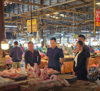 Vientiane Department of Industry and Commerce sets price controls ahead of Lao New Year