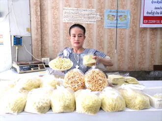 ຮ້ານໝີ່ ມັງກອນຄູ່ ຄອງໃຈລູກຄ້າ ດ້ວຍວັດຖຸດິບທີ່ສົດໃໝ່ 