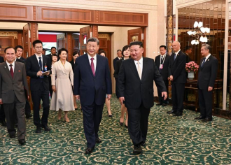 Xinhua Headlines: Xi&rsquo;s DPRK visit yields important consensus on bilateral ties
