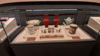Global Trade Evolution: Journalists Explore Economic History at UIBE Museum