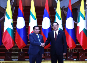 Lao Prime Minister Holds Talks with Myanmar President
